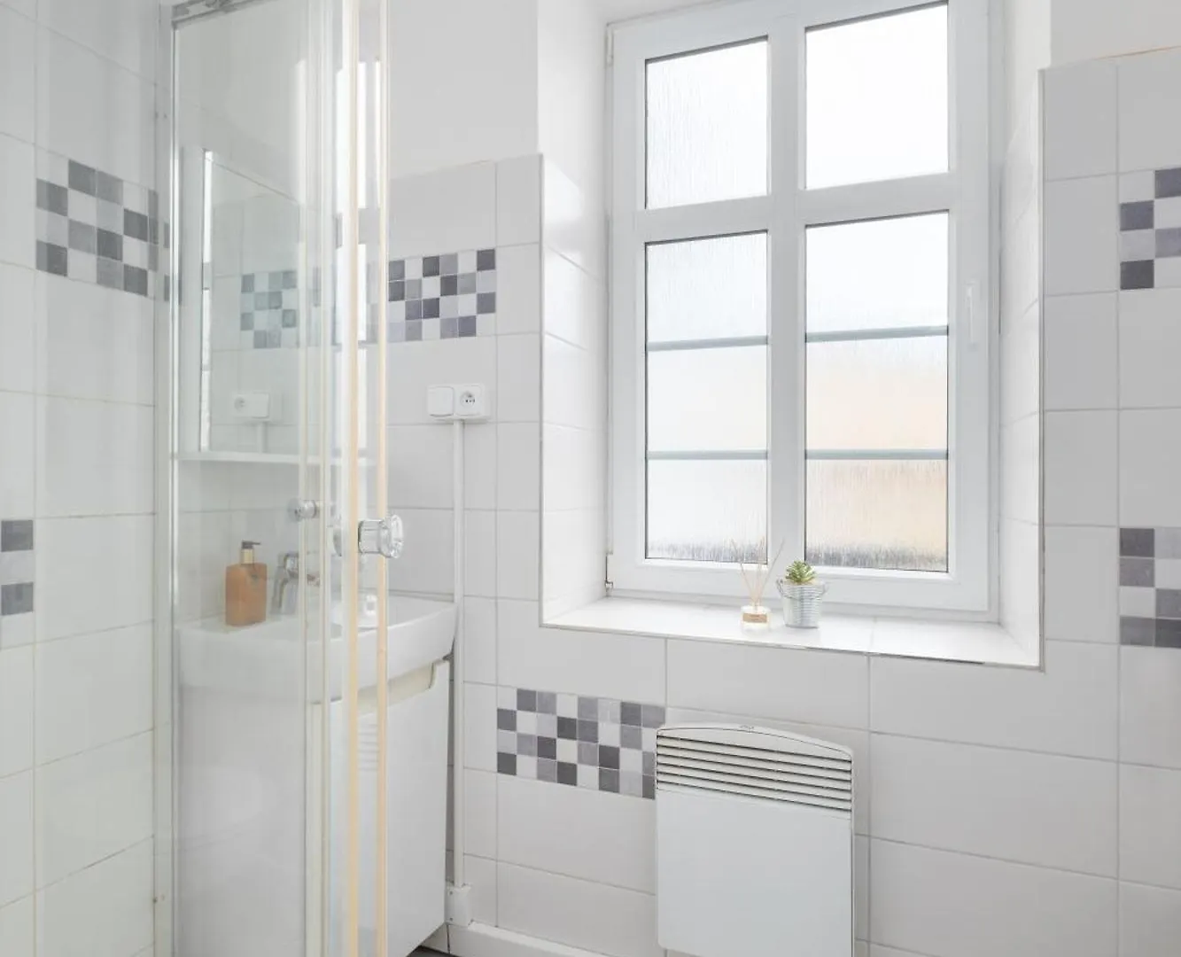 Prague Days - Playful Studio In Hip Area Appartement
